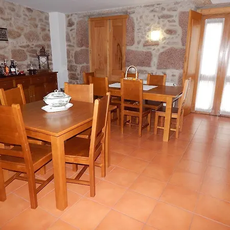 Pensionat Casa Dona Chama Torre de Dona Chama
